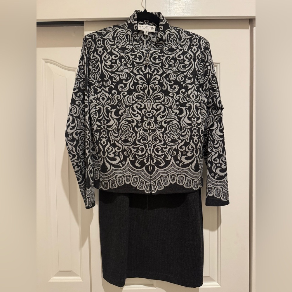 St. John Black and Heather Grey Pattern Shimmer Knit Jacket & Skirt Suit Set